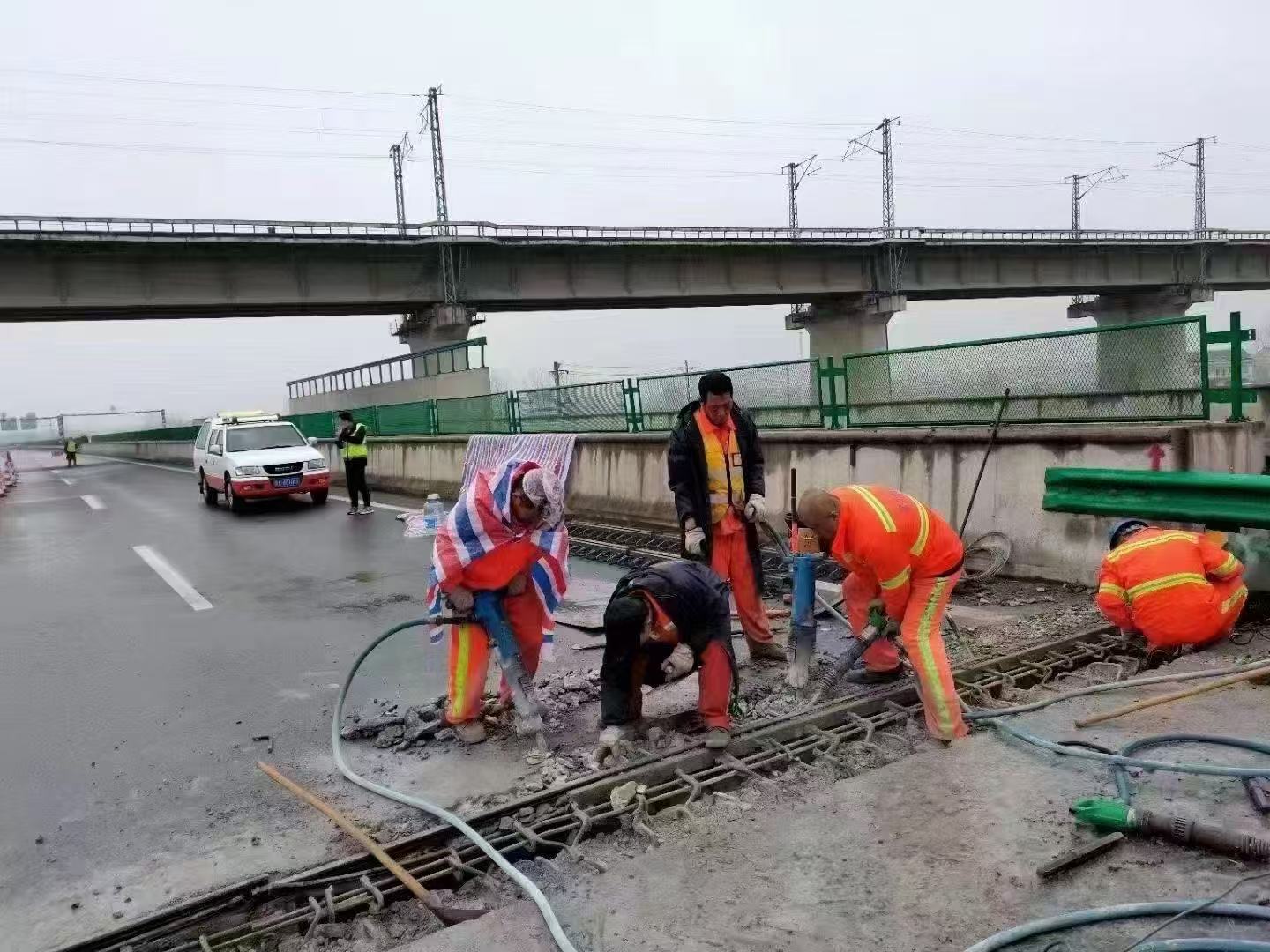 肇东桥梁伸缩缝抢修料